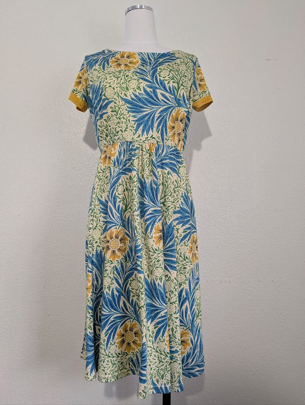 Mother Made Blue, Yellow, and Green Floral Print Short Sleeves Midi Medium Dress